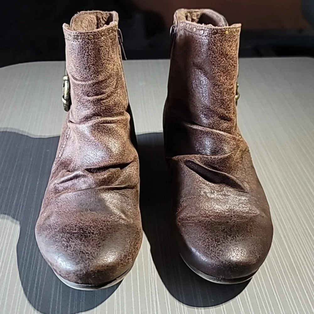 Baretraps‎ 'Sublime' Brown Faux Leather Western Buckle Booties Size 6M